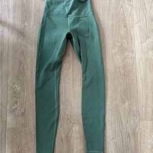 BRAND NEW green Lululemon leggings